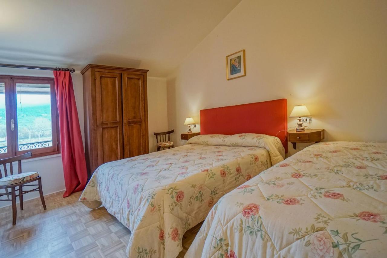 Il Quercione Agriturismo Rivotorto Εξωτερικό φωτογραφία